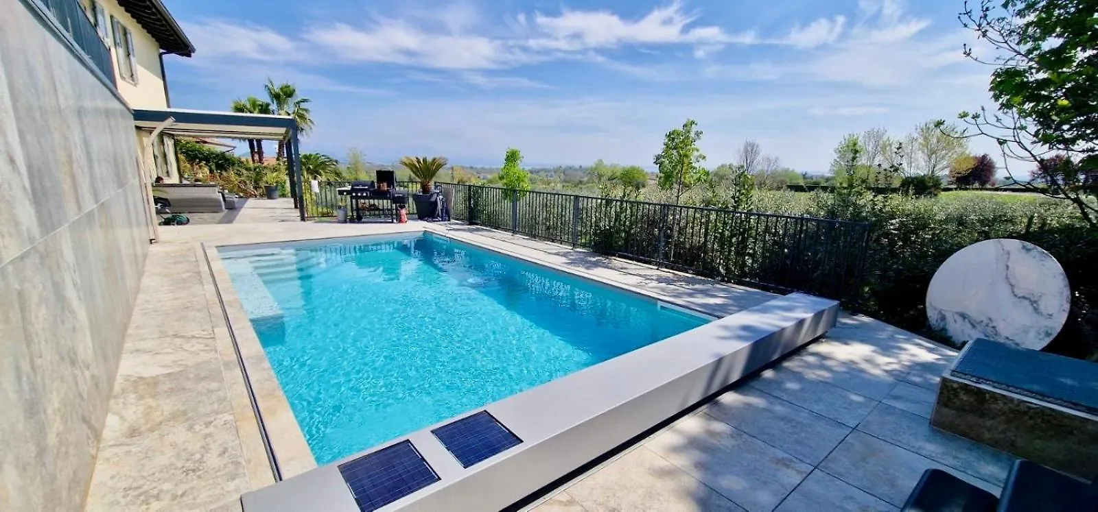 הוילה סויאנו דל לאגו Victory Garda Relais - Swimming Pool-Jacuzzi-Bbq